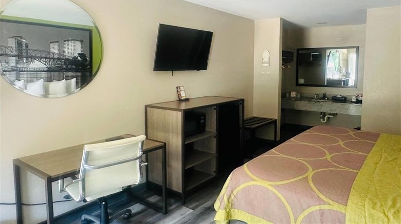 <b>Super 8 Bossier City/Shreveport Area Room</b>. Images powered by <a href="https://iceportal.shijigroup.com/" title="IcePortal" target="_blank">IcePortal</a>.