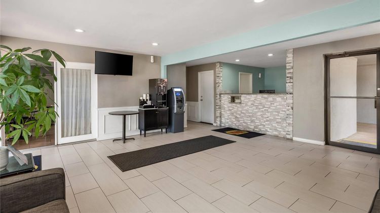 Super 8 Bossier City/Shreveport Area Lobby