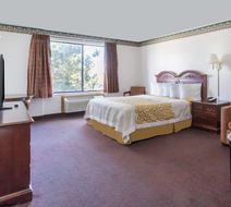 Days Inn Evanston Room