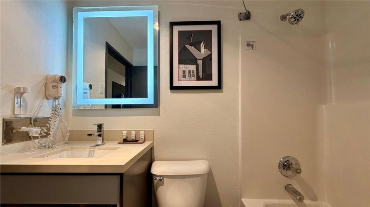 Ramada Limited Bloomington Room