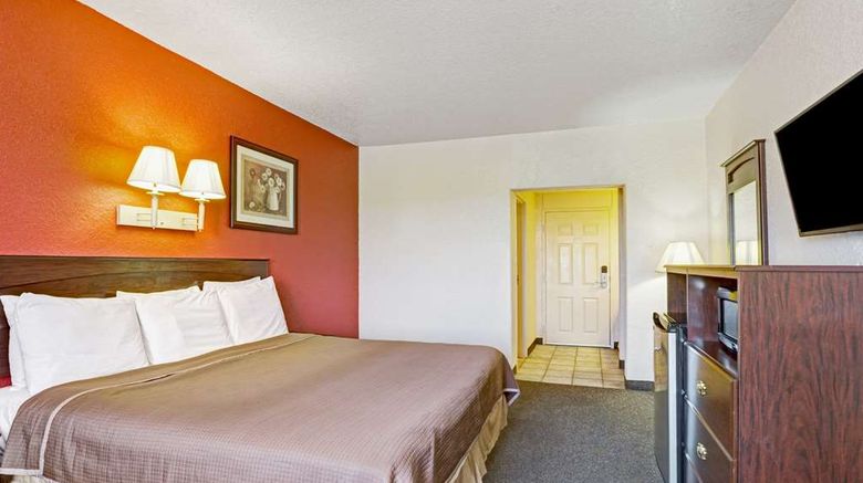 <b>Howard Johnson Galveston Room</b>. Images powered by <a href="https://iceportal.shijigroup.com/" title="IcePortal" target="_blank">IcePortal</a>.