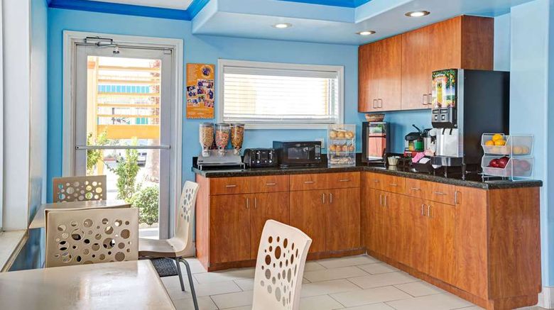 <b>Howard Johnson Galveston Other</b>. Images powered by <a href="https://iceportal.shijigroup.com/" title="IcePortal" target="_blank">IcePortal</a>.