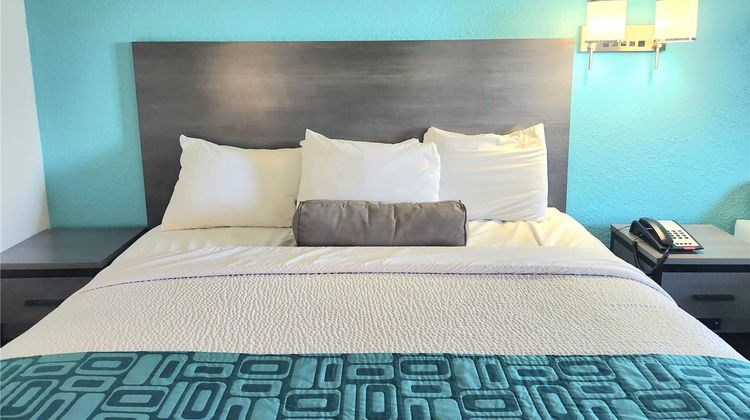 Howard Johnson Galveston Room