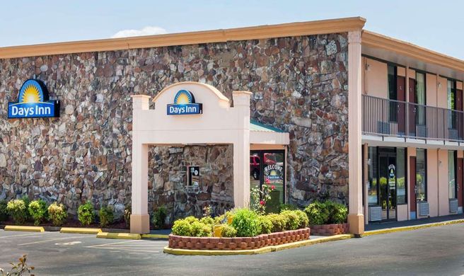 Days Inn Martin Exterior