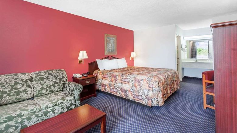 <b>Days Inn Martin Room</b>. Images powered by <a href="https://iceportal.shijigroup.com/" title="IcePortal" target="_blank">IcePortal</a>.