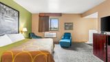 Super 8 Uniontown Suite