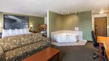 Super 8 Amherst Suite