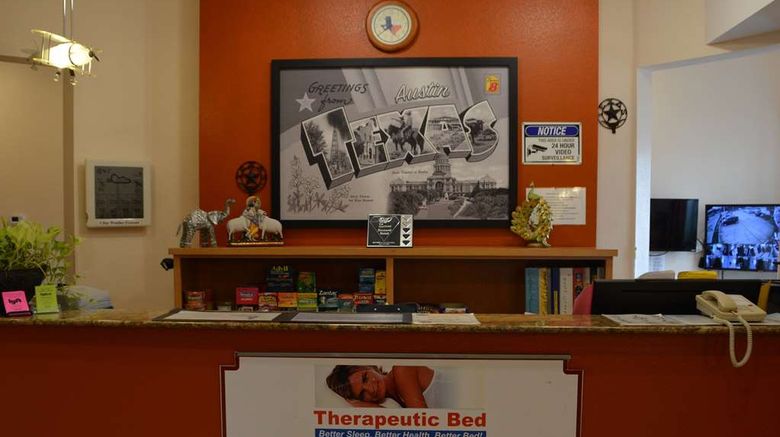 <b>Super 8 Austin/Airport South Lobby</b>. Images powered by <a href="https://iceportal.shijigroup.com/" title="IcePortal" target="_blank">IcePortal</a>.