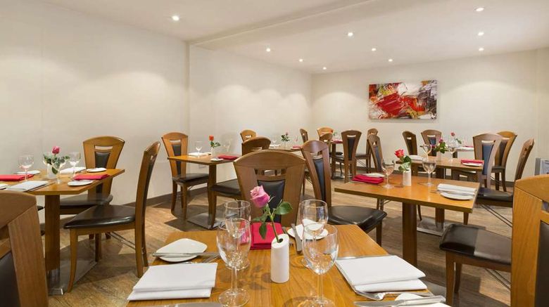 <b>Ramada London North M1 Restaurant</b>. Images powered by <a href="https://iceportal.shijigroup.com/" title="IcePortal" target="_blank">IcePortal</a>.