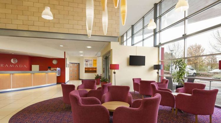 Ramada London North M1 Lobby