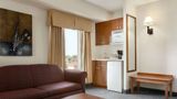 Days Inn & Suites Niagara Falls Centre Suite