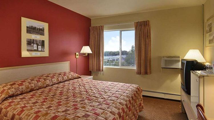 Ramada Anchorage Room