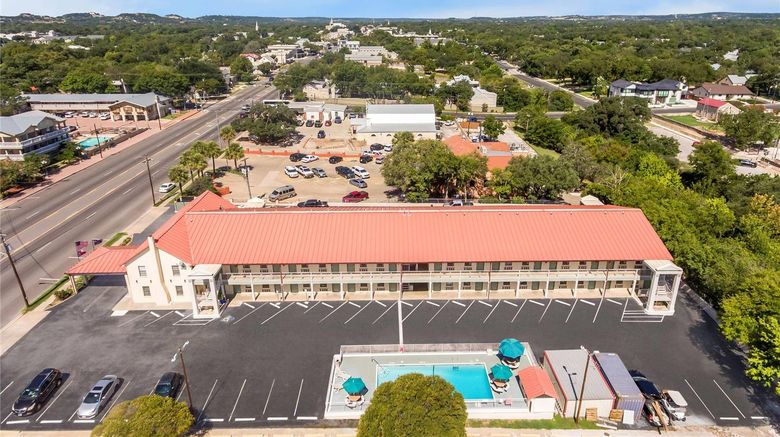 Super 8 Fredericksburg Exterior. Images powered by <a href="https://iceportal.shijigroup.com" target="_blank" rel="noopener">Ice Portal</a>.