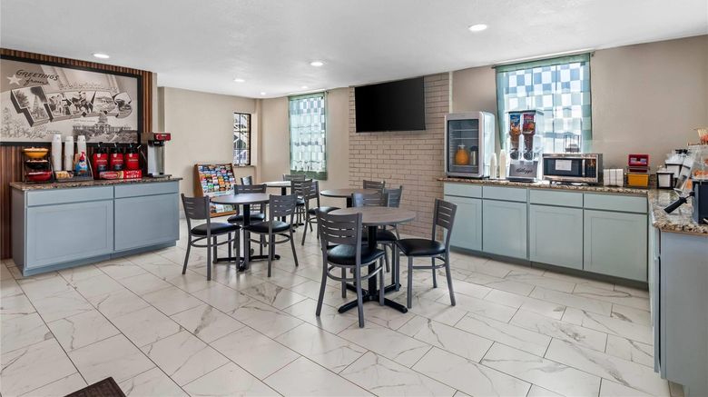 <b>Super 8 Fredericksburg Restaurant</b>. Images powered by <a href="https://iceportal.shijigroup.com/" title="IcePortal" target="_blank">IcePortal</a>.