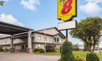 Super 8 Sault Ste Marie