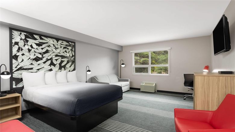 <b>Super 8 Sault Ste Marie Suite</b>. Images powered by <a href="https://iceportal.shijigroup.com/" title="IcePortal" target="_blank">IcePortal</a>.