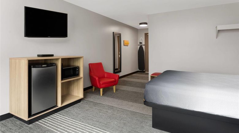 <b>Super 8 Sault Ste Marie Suite</b>. Images powered by <a href="https://iceportal.shijigroup.com/" title="IcePortal" target="_blank">IcePortal</a>.