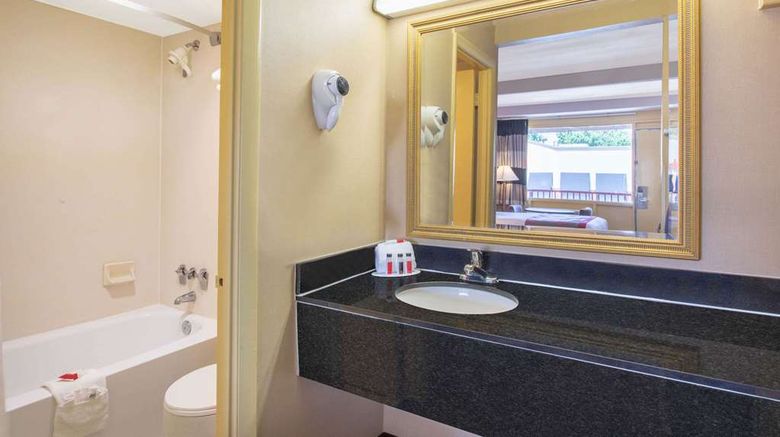<b>Ramada Limited Cockeysville Room</b>. Images powered by <a href="https://iceportal.shijigroup.com/" title="IcePortal" target="_blank">IcePortal</a>.
