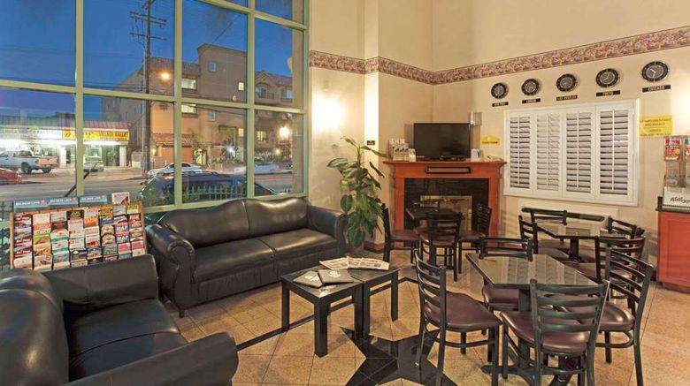<b>Super 8 North Hollywood Lobby</b>. Images powered by <a href="https://iceportal.shijigroup.com/" title="IcePortal" target="_blank">IcePortal</a>.