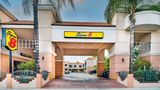 Super 8 North Hollywood Exterior