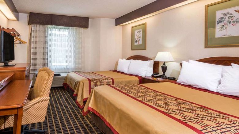 <b>Days Inn Yadkinville Room</b>. Images powered by <a href="https://iceportal.shijigroup.com/" title="IcePortal" target="_blank">IcePortal</a>.