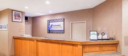 Ramada Sparta/At Speedway Lobby