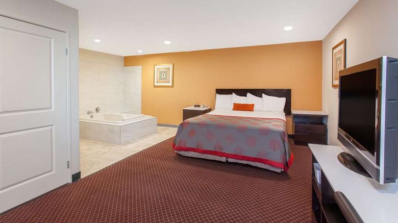 <b>Ramada Culver City Suite</b>. Images powered by <a href="https://iceportal.shijigroup.com/" title="IcePortal" target="_blank">IcePortal</a>.