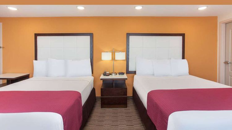 Ramada Culver City Room