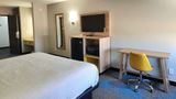 <b>Days Inn & Suites New Iberia Room</b>. Images powered by <a href="https://iceportal.shijigroup.com/" title="IcePortal" target="_blank">IcePortal</a>.