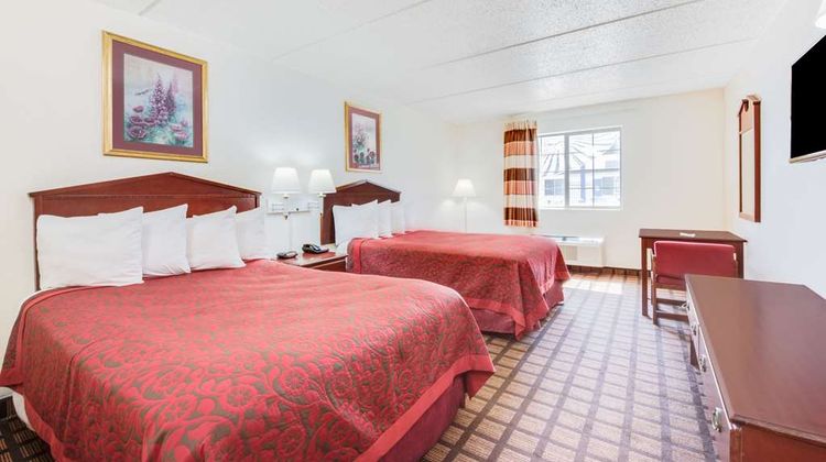 Days Inn & Suites Laredo Room