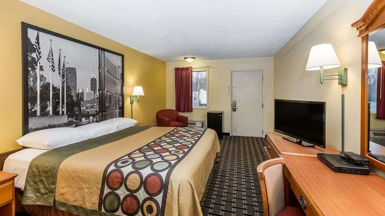 <b>Super 8 Indianapolis Room</b>. Images powered by <a href="https://iceportal.shijigroup.com/" title="IcePortal" target="_blank">IcePortal</a>.