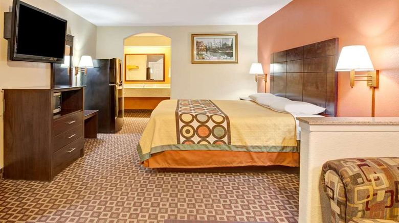 <b>Super 8 Baytown/Mont Belvieu Room</b>. Images powered by <a href="https://iceportal.shijigroup.com/" title="IcePortal" target="_blank">IcePortal</a>.