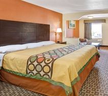 Super 8 Baytown/Mont Belvieu Room