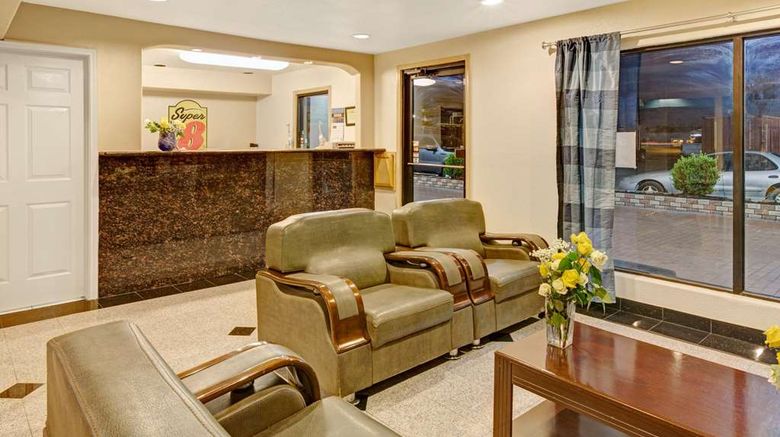 <b>Super 8 Baytown/Mont Belvieu Lobby</b>. Images powered by <a href="https://iceportal.shijigroup.com/" title="IcePortal" target="_blank">IcePortal</a>.