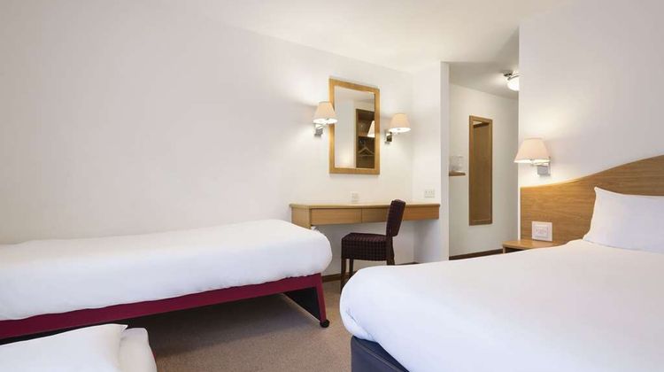 Days Inn Telford Ironbridge M54 Room