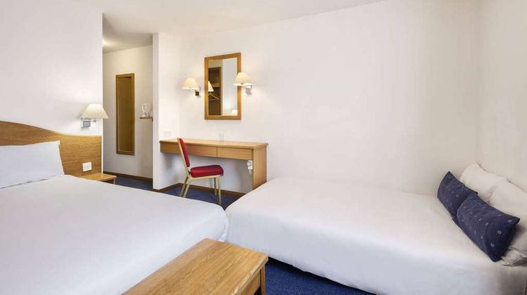 Days Inn Telford Ironbridge M54 Room