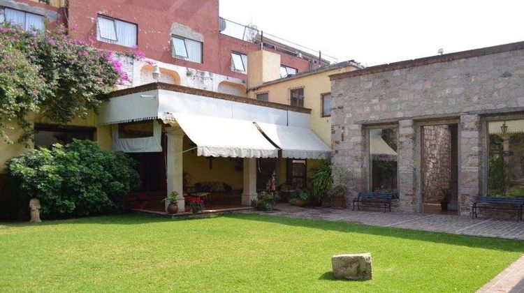 Howard Johnson Calle Real Morelia Exterior
