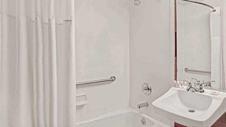 <b>Days Inn Brooklyn Room</b>. Images powered by <a href="https://iceportal.shijigroup.com/" title="IcePortal" target="_blank">IcePortal</a>.
