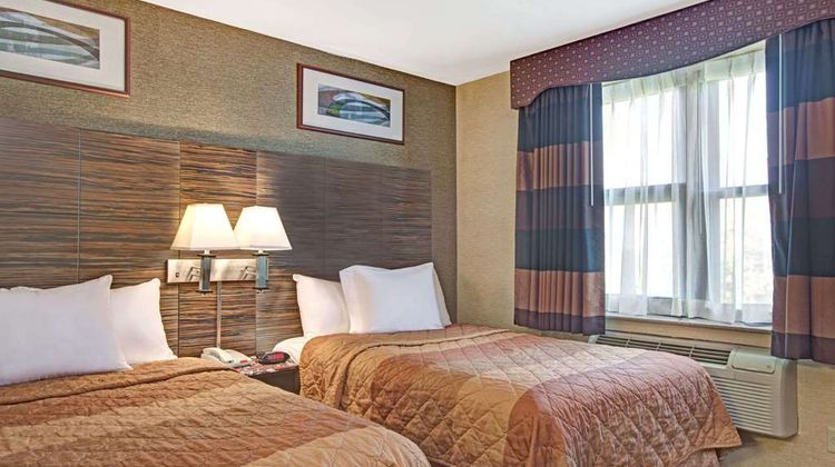 Days Inn Brooklyn Room