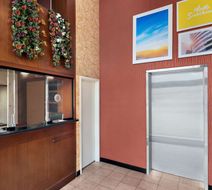 Days Inn Brooklyn Lobby