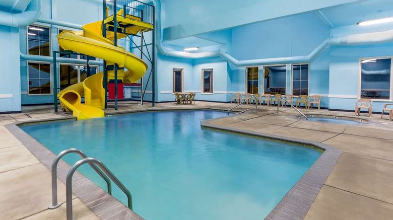 <b>Super 8 Central Pt Medford Pool</b>. Images powered by <a href="https://iceportal.shijigroup.com/" title="IcePortal" target="_blank">IcePortal</a>.
