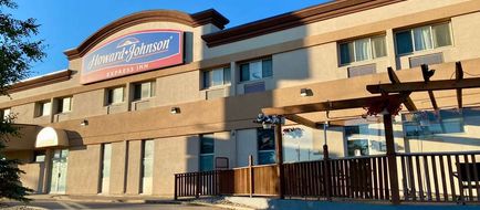Howard Johnson Express Inn-Winnipeg West Exterior