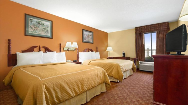 Ramada Limited Columbia Room