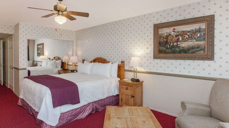 <b>Days Inn by Wyndham Lebec Room</b>. Images powered by <a href="https://iceportal.shijigroup.com/" title="IcePortal" target="_blank">IcePortal</a>.