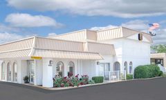 Super 8 Morton Grove/Chicago