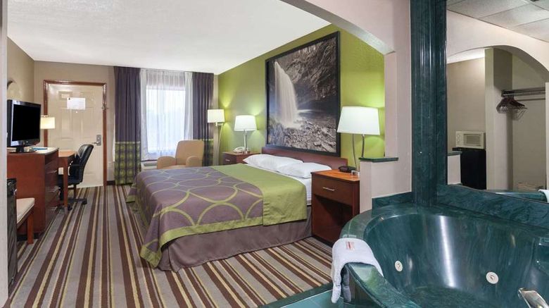 <b>Super 8 Clarksville Northeast Suite</b>. Images powered by <a href="https://iceportal.shijigroup.com/" title="IcePortal" target="_blank">IcePortal</a>.