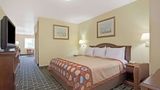 Super 8 Daytona Beach Suite