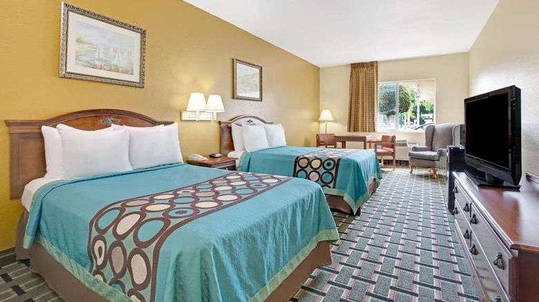 <b>Super 8 Daytona Beach Room</b>. Images powered by <a href="https://iceportal.shijigroup.com/" title="IcePortal" target="_blank">IcePortal</a>.