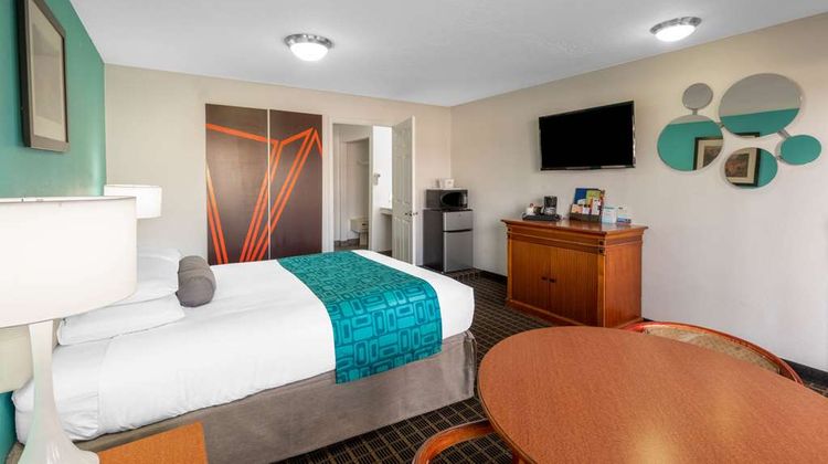 Howard Johnson Inn & Suites Saint George Room