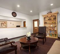 Travelodge Elko Lobby
